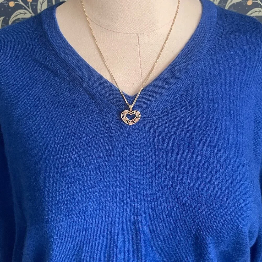 Express Modern Fit Extra Fine Merino Wool V Neck Knit Sweater Royal Blue - Picture 2 of 9